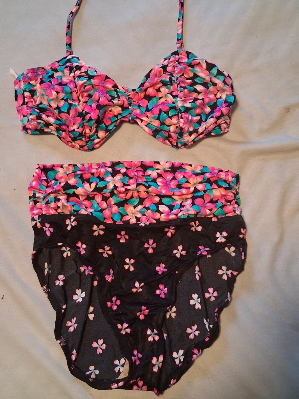 Vintage 80s Floral Bikini Top, Tropical Halter Swimsuit